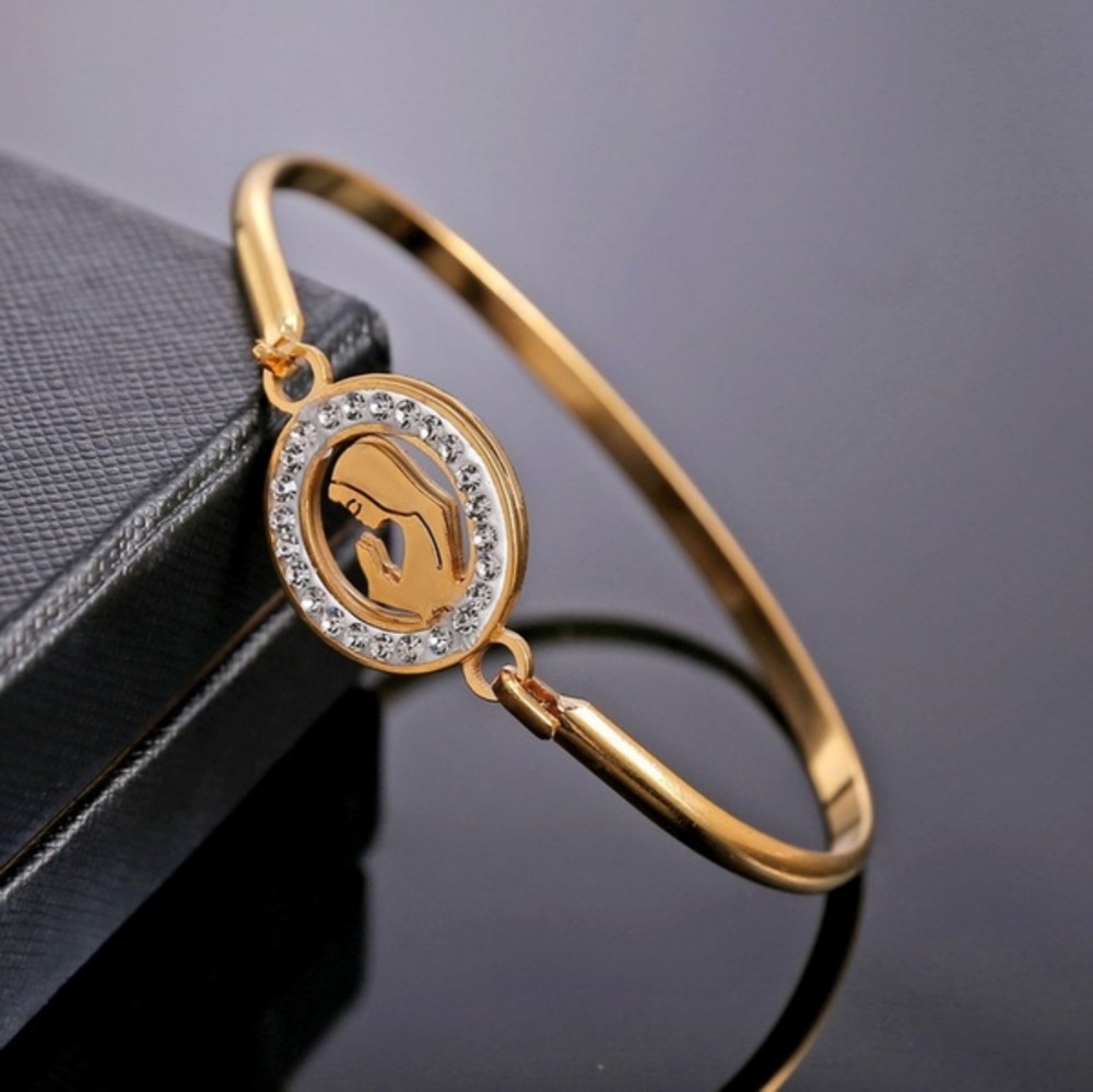 New religious bracelet for women